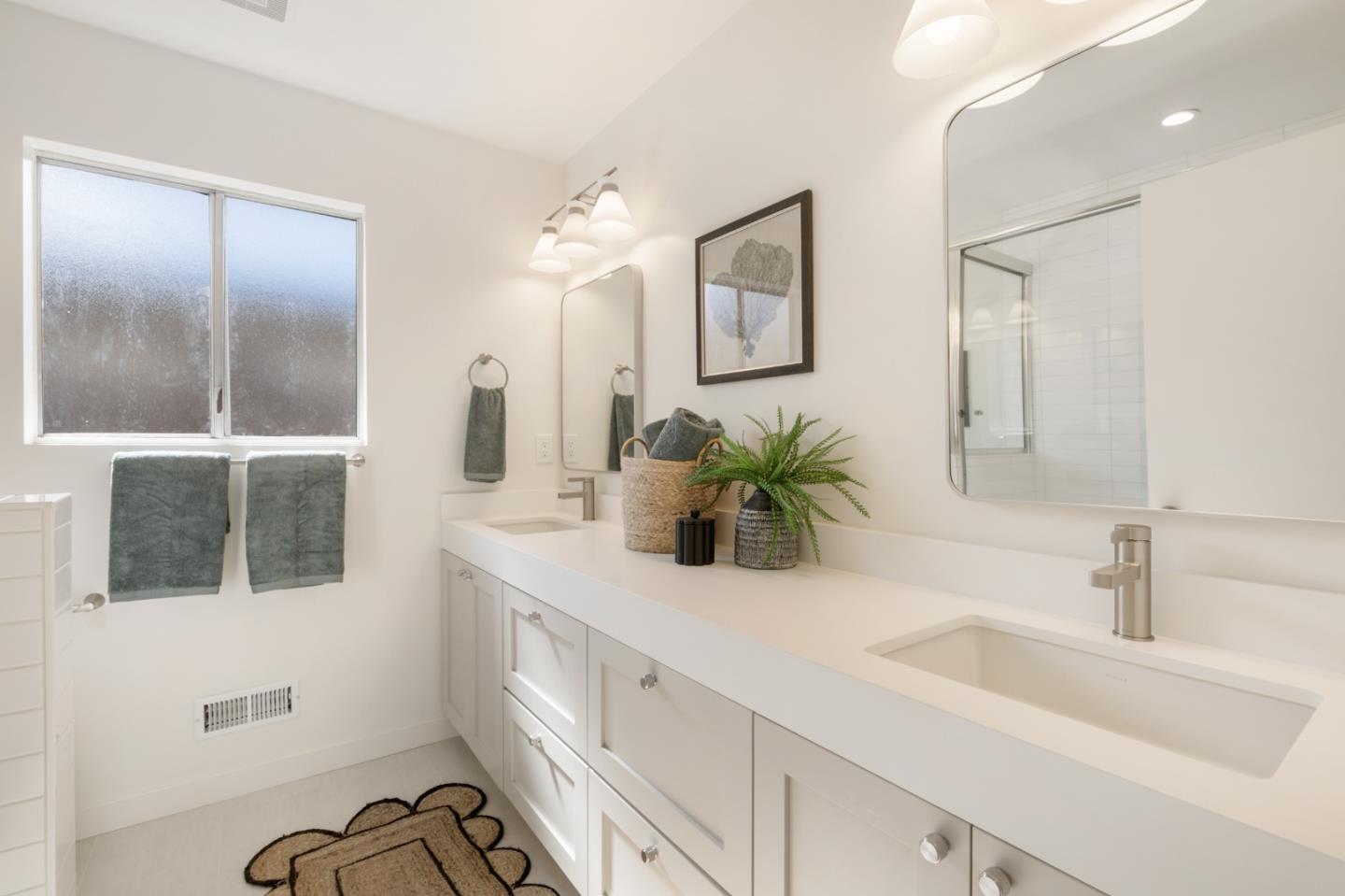 Detail Gallery Image 29 of 34 For 12139 Marilla Dr, Saratoga,  CA 95070 - 4 Beds | 2/1 Baths