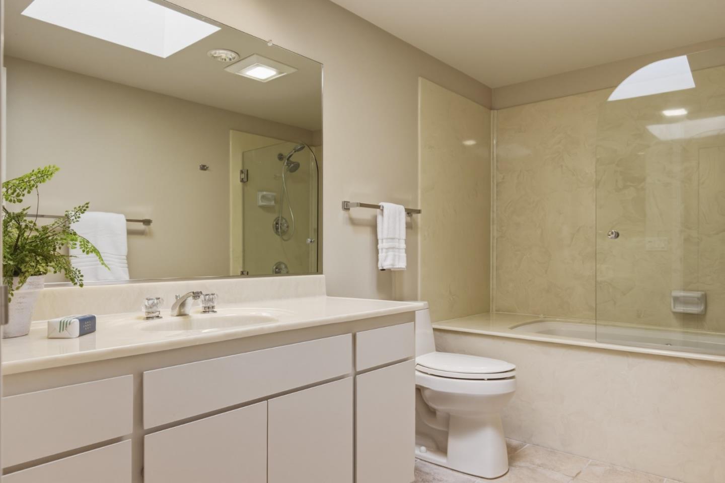 Detail Gallery Image 19 of 21 For 1057 Broncho Rd, Pebble Beach,  CA 93953 - 3 Beds | 3 Baths