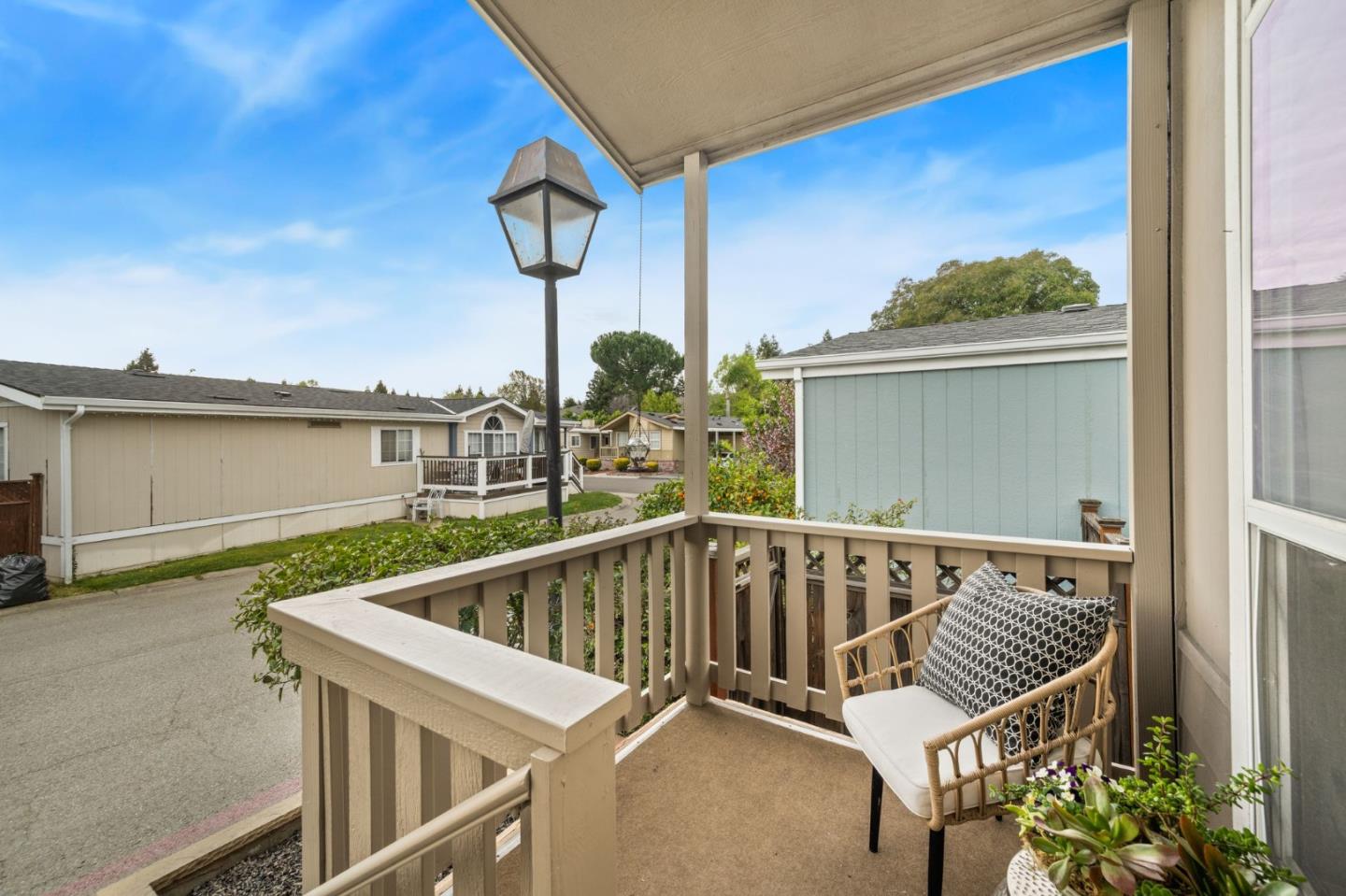 Detail Gallery Image 5 of 42 For 6130 Monterey Hwy #189,  San Jose,  CA 95138 - 3 Beds | 2 Baths