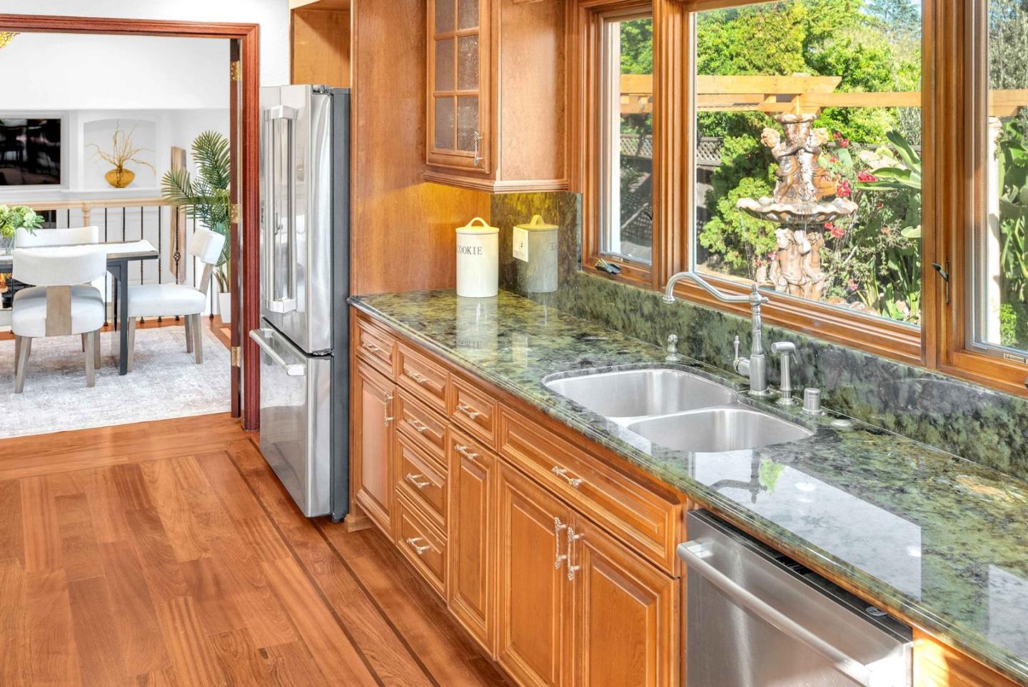 Detail Gallery Image 8 of 58 For 5114 Sussex Park Ct, San Jose,  CA 95136 - 3 Beds | 2/1 Baths