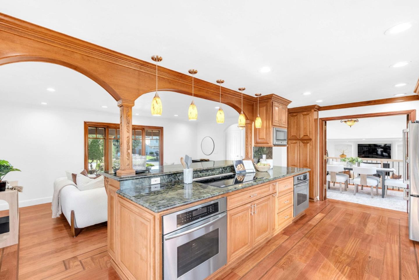 Detail Gallery Image 9 of 58 For 5114 Sussex Park Ct, San Jose,  CA 95136 - 3 Beds | 2/1 Baths