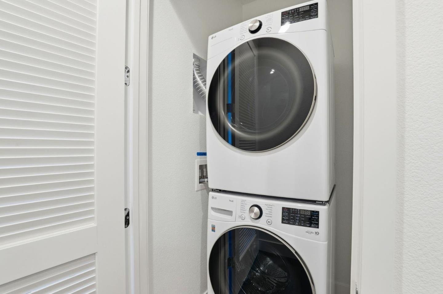 Detail Gallery Image 19 of 35 For 18086 Monterey Rd, Morgan Hill,  CA 95037 - 3 Beds | 3 Baths