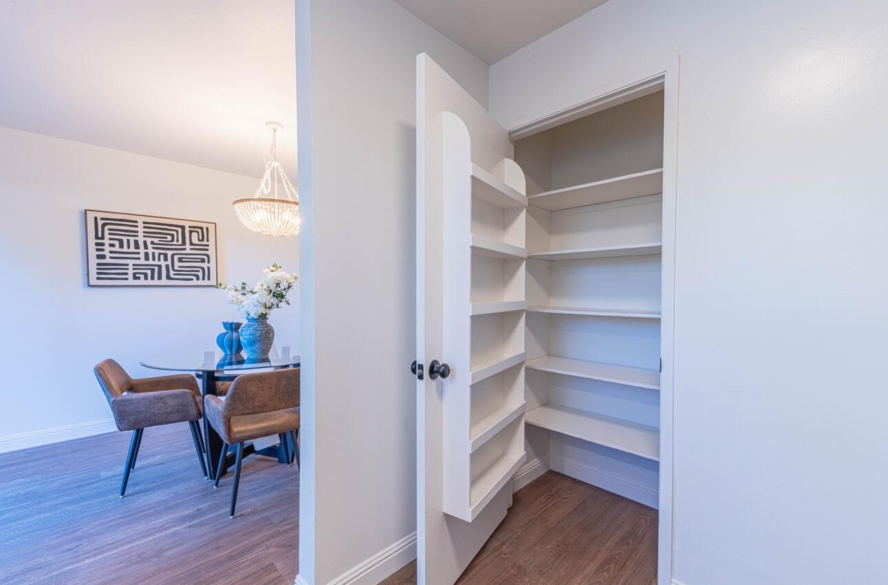 Detail Gallery Image 16 of 38 For 3850 Rio Rd #24,  Carmel,  CA 93923 - 2 Beds | 2/1 Baths