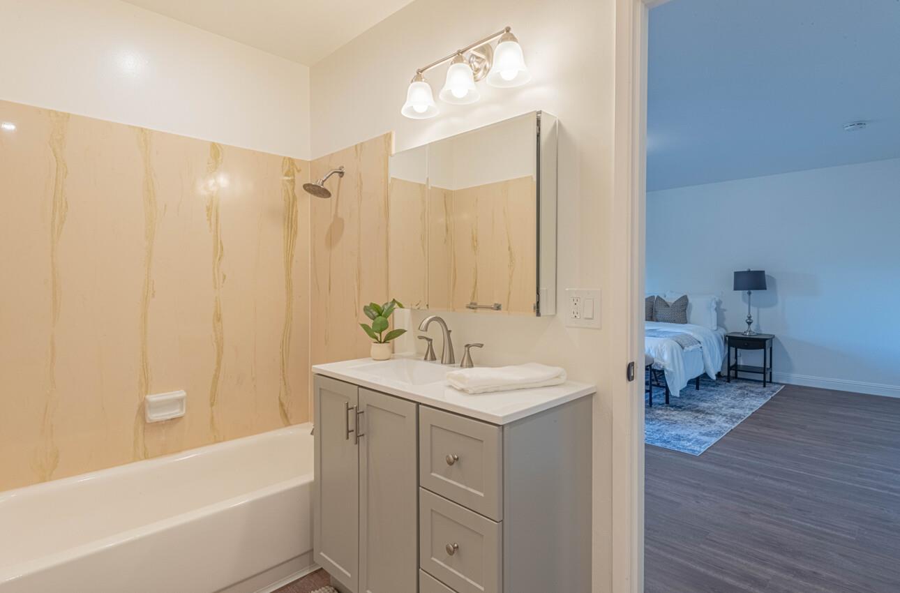 Detail Gallery Image 34 of 38 For 3850 Rio Rd #24,  Carmel,  CA 93923 - 2 Beds | 2/1 Baths