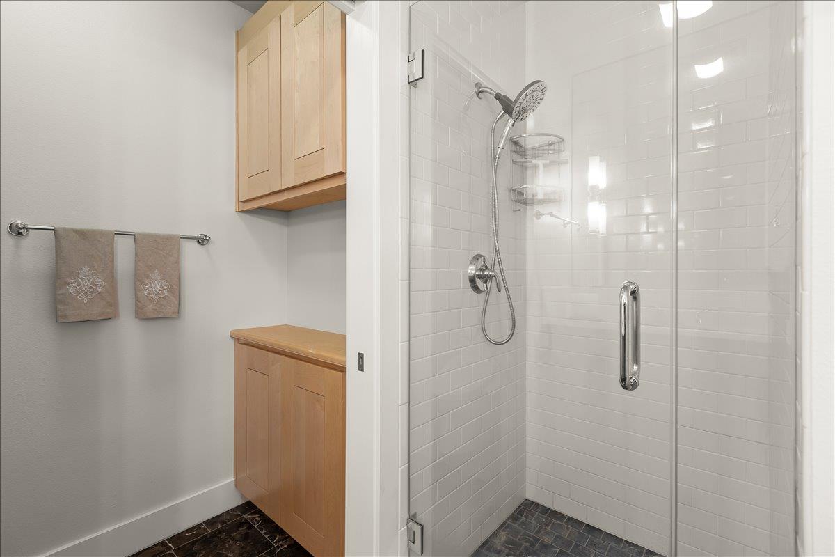 Detail Gallery Image 11 of 29 For 5100 El Camino Real #108,  Los Altos,  CA 94022 - 3 Beds | 2 Baths