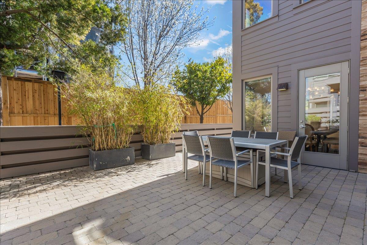 Detail Gallery Image 24 of 29 For 5100 El Camino Real #108,  Los Altos,  CA 94022 - 3 Beds | 2 Baths