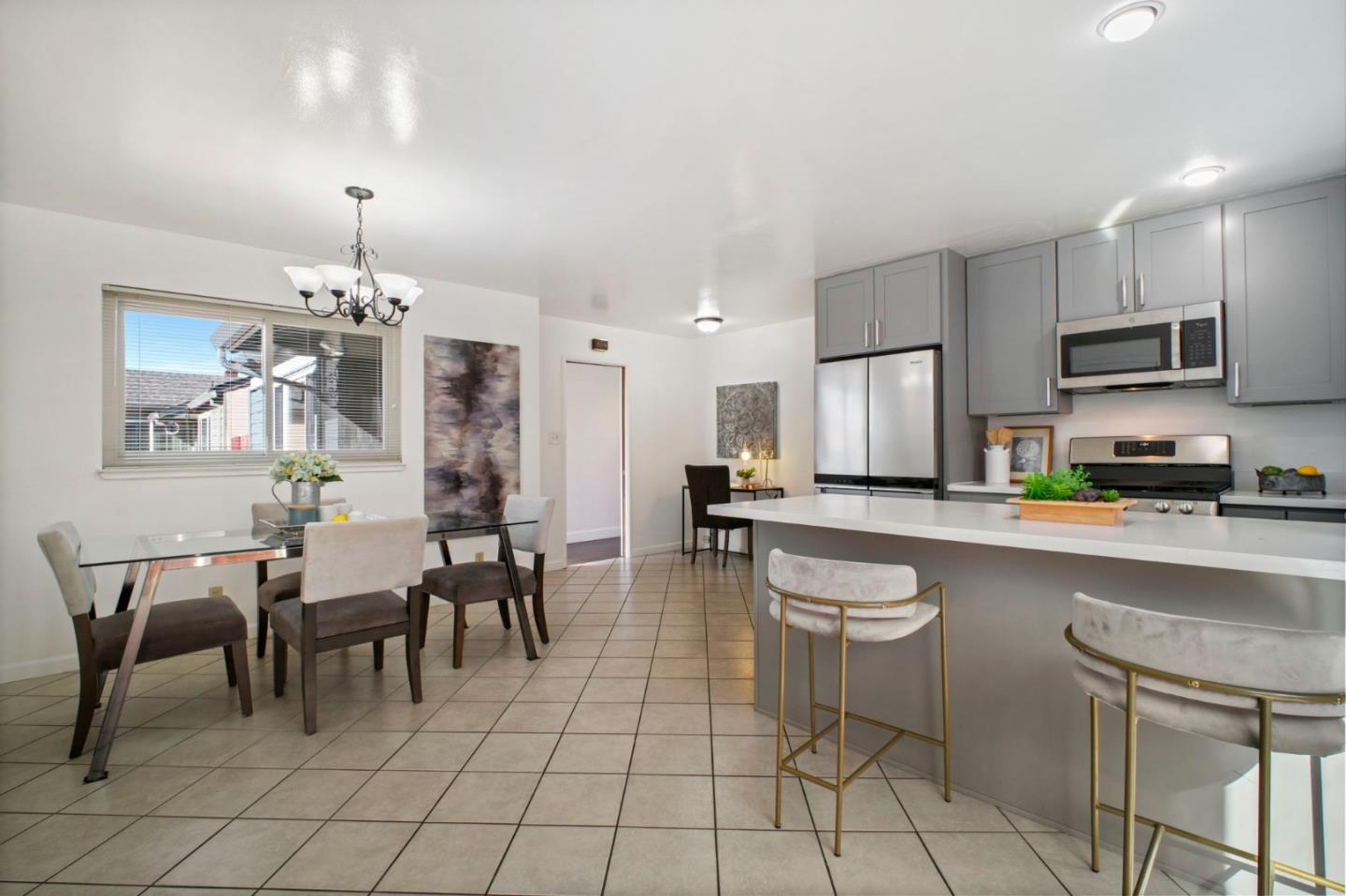 Detail Gallery Image 16 of 51 For 1603 via Lacqua, San Lorenzo,  CA 94580 - 3 Beds | 2 Baths