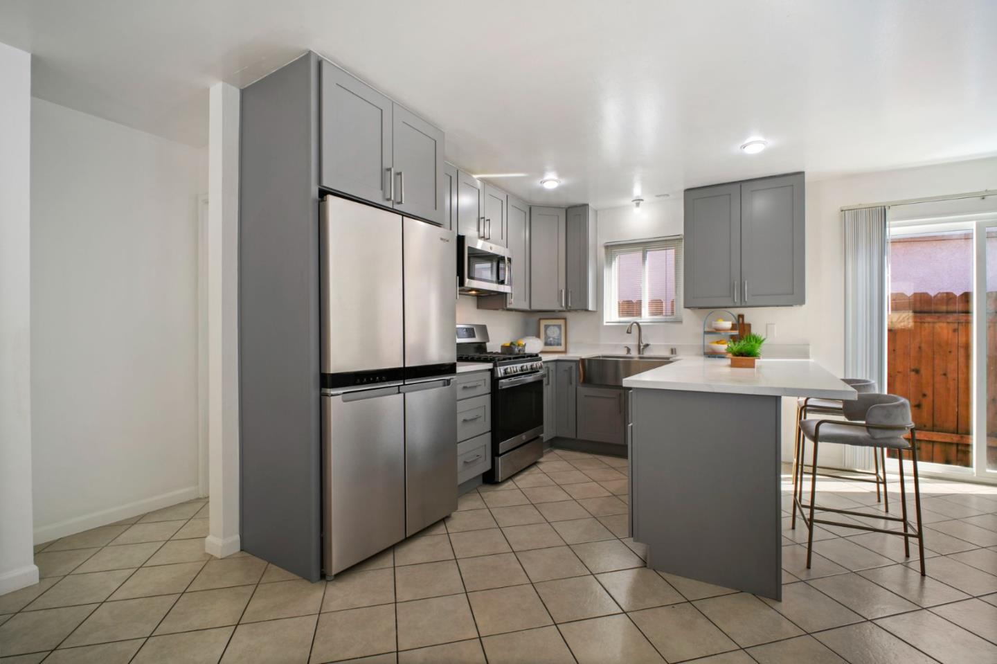 Detail Gallery Image 19 of 51 For 1603 via Lacqua, San Lorenzo,  CA 94580 - 3 Beds | 2 Baths