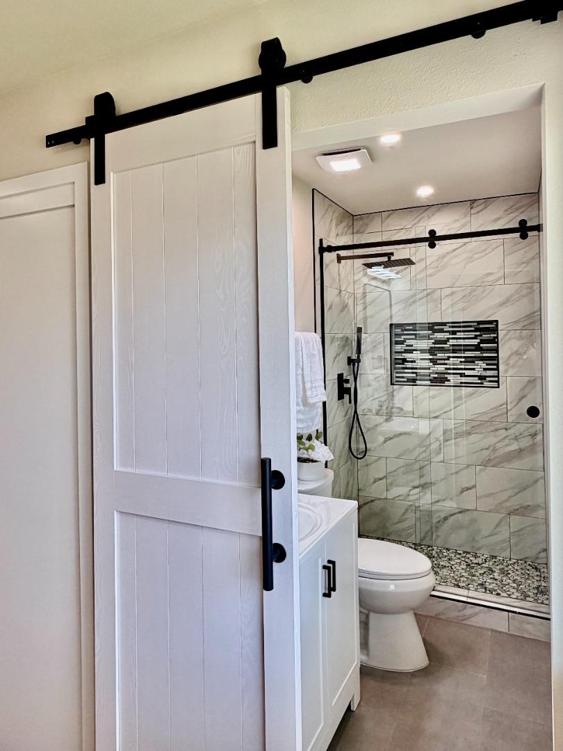 Detail Gallery Image 16 of 21 For 7579 Burnham Way, Dublin,  CA 94568 - 3 Beds | 2 Baths