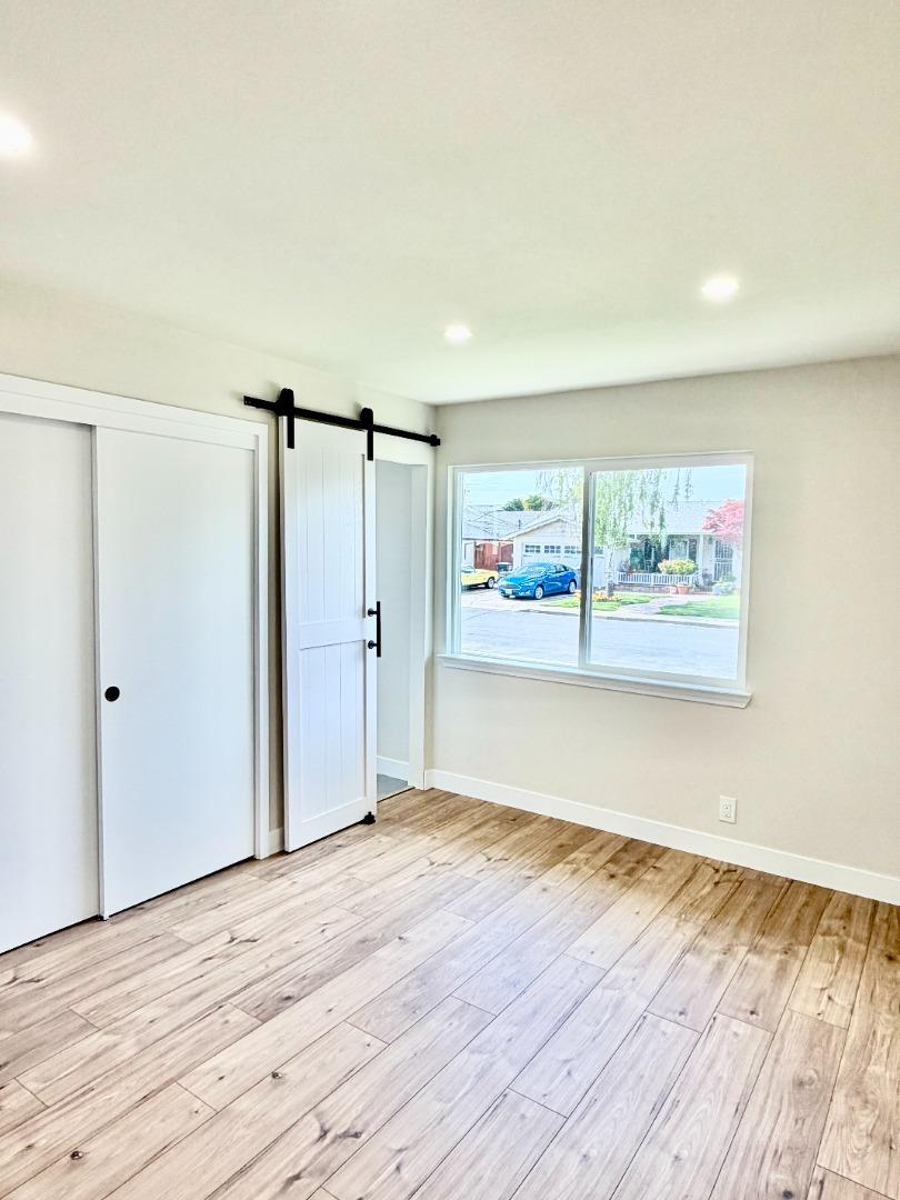 Detail Gallery Image 19 of 21 For 7579 Burnham Way, Dublin,  CA 94568 - 3 Beds | 2 Baths