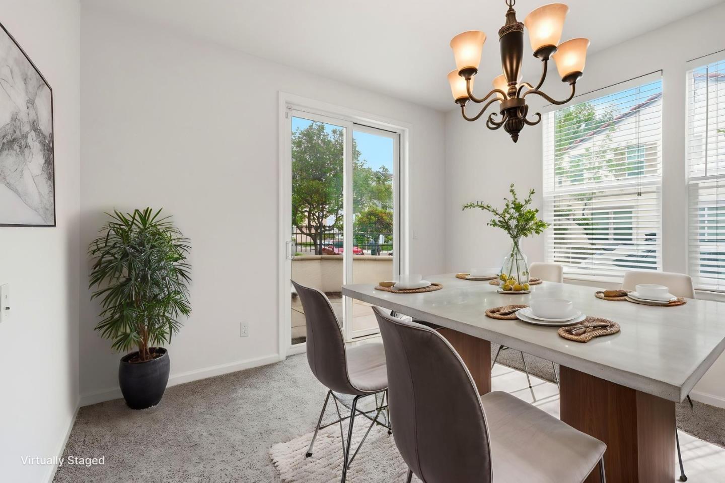 Detail Gallery Image 10 of 41 For 1121 Andreas Ln, Tracy,  CA 95376 - 4 Beds | 2/1 Baths