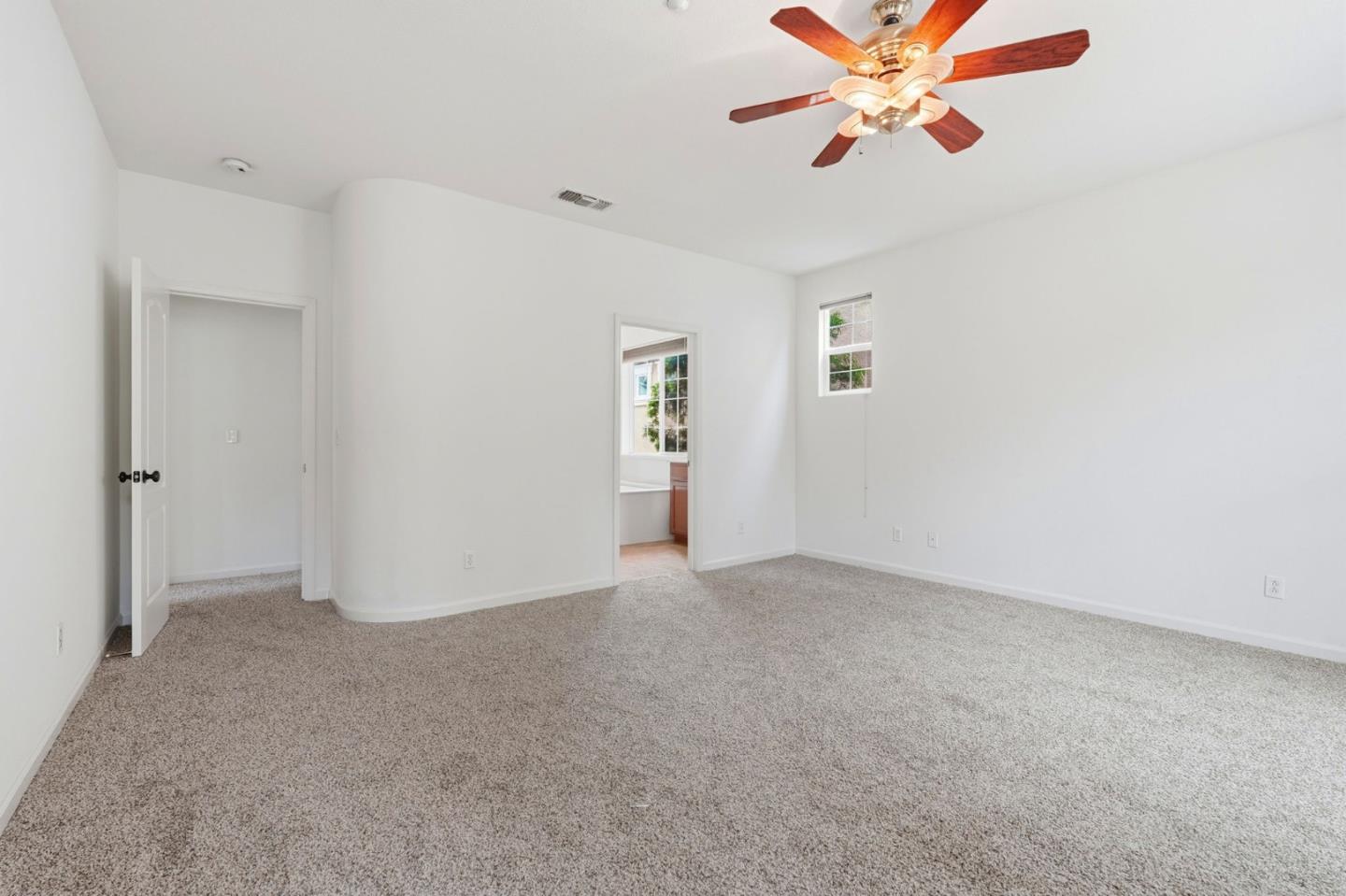 Detail Gallery Image 28 of 41 For 1121 Andreas Ln, Tracy,  CA 95376 - 4 Beds | 2/1 Baths