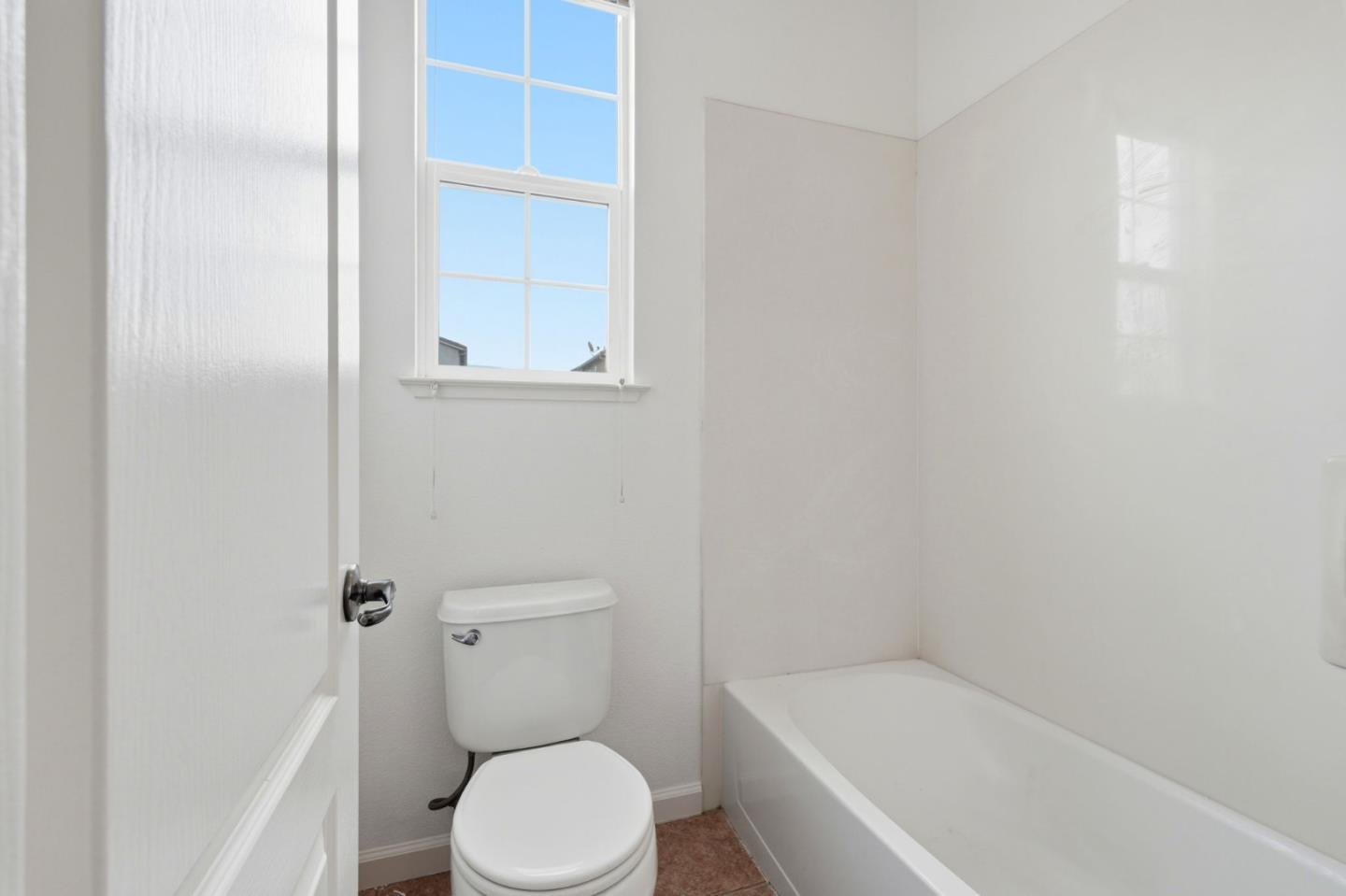 Detail Gallery Image 32 of 41 For 1121 Andreas Ln, Tracy,  CA 95376 - 4 Beds | 2/1 Baths