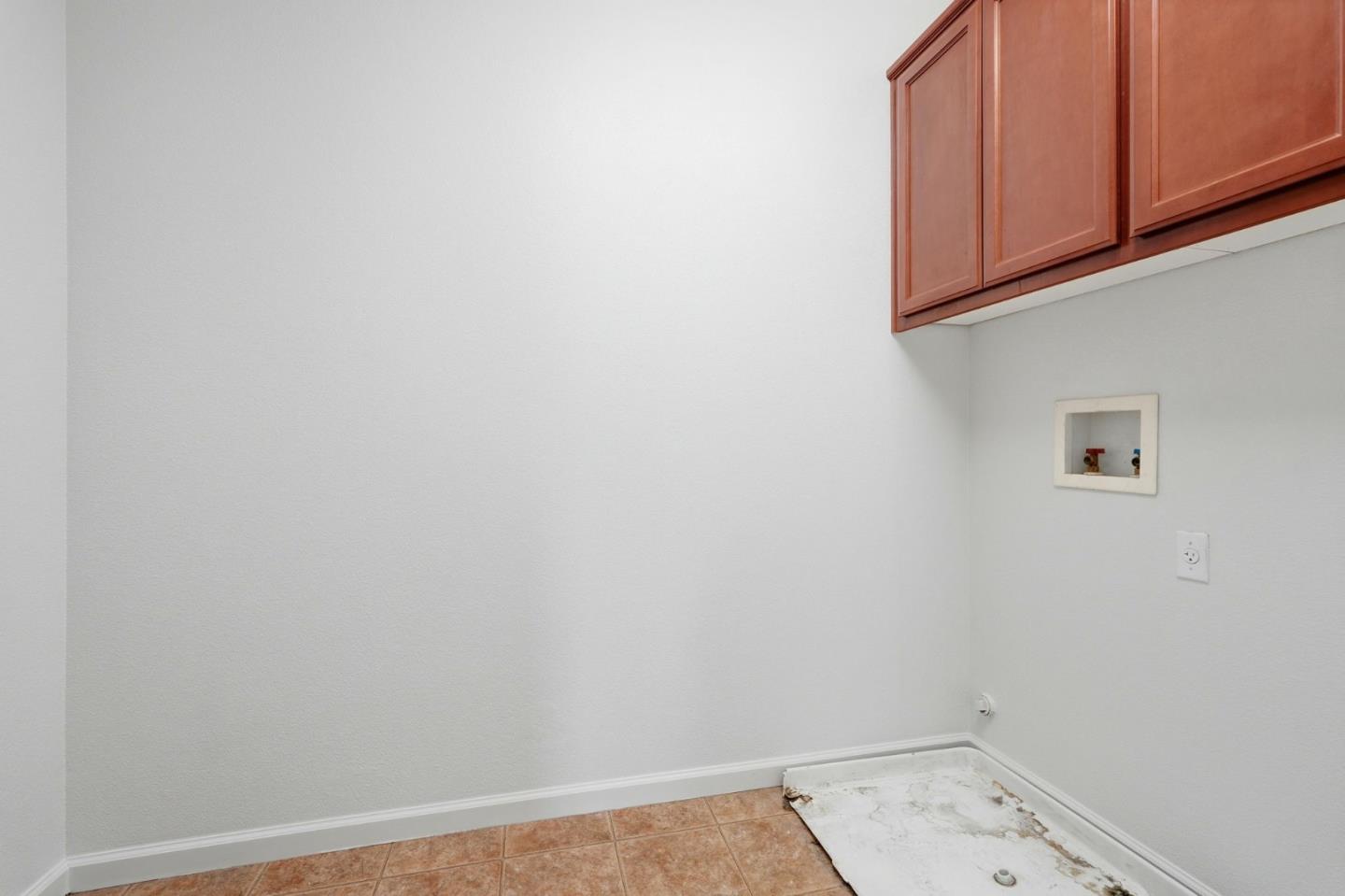 Detail Gallery Image 36 of 41 For 1121 Andreas Ln, Tracy,  CA 95376 - 4 Beds | 2/1 Baths