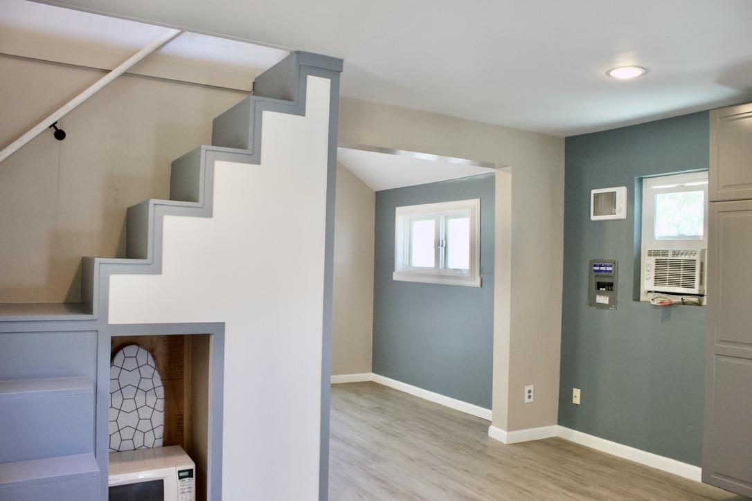 Detail Gallery Image 6 of 10 For 84 El Vanada Rd #B,  Redwood City,  CA 94062 - 1 Beds | 1 Baths