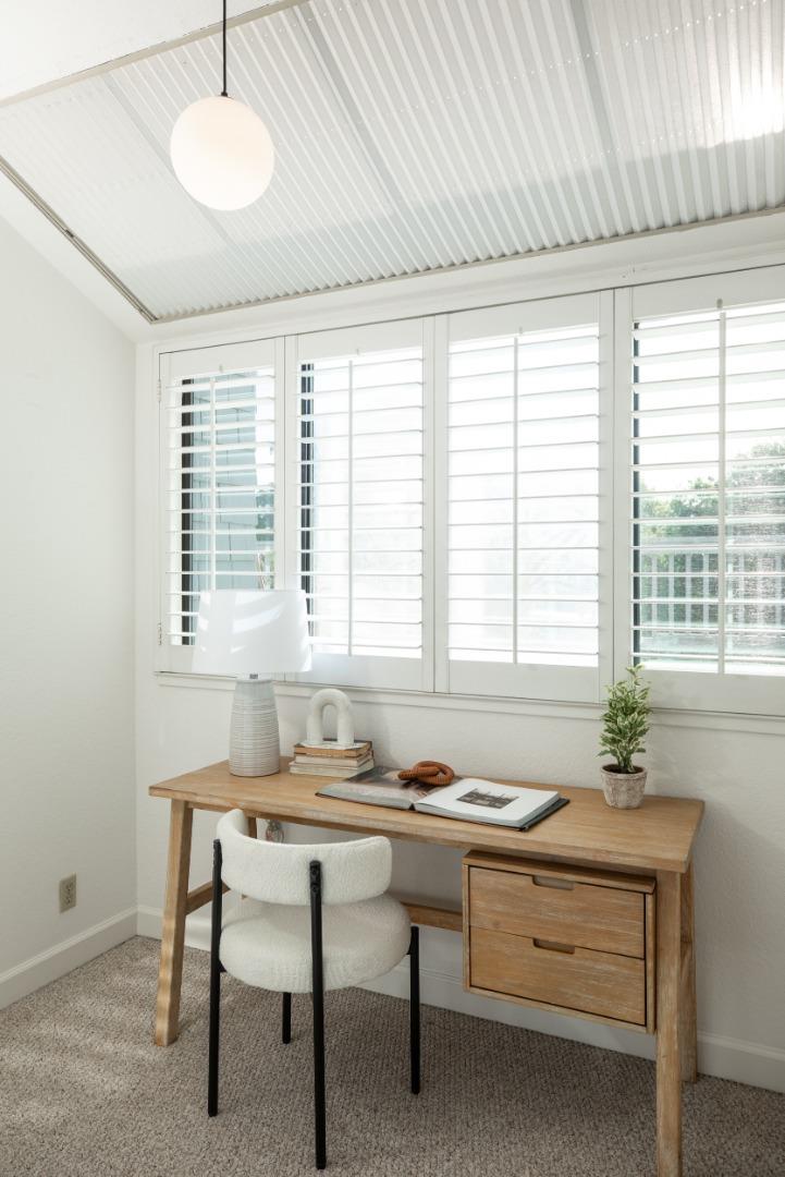 Detail Gallery Image 22 of 41 For 1651 Taylor Ln, Santa Cruz,  CA 95062 - 2 Beds | 2 Baths