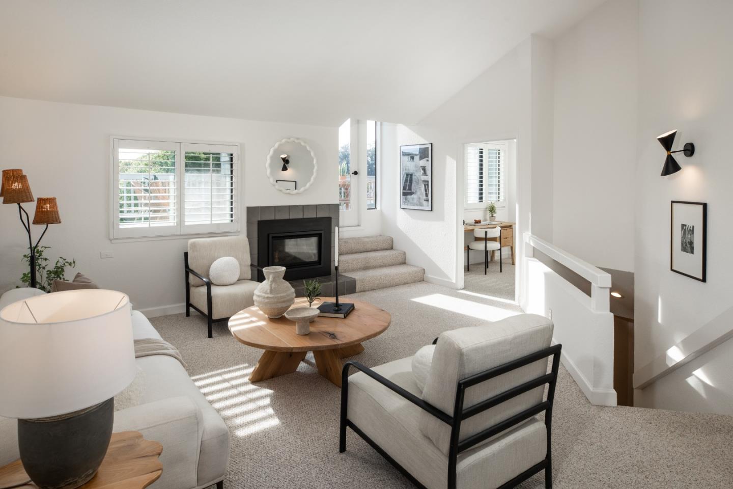 Detail Gallery Image 8 of 41 For 1651 Taylor Ln, Santa Cruz,  CA 95062 - 2 Beds | 2 Baths