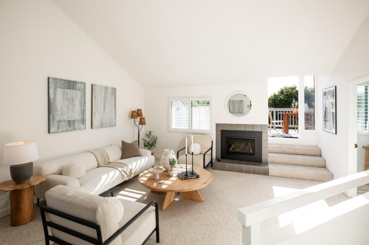 Detail Gallery Image 9 of 41 For 1651 Taylor Ln, Santa Cruz,  CA 95062 - 2 Beds | 2 Baths