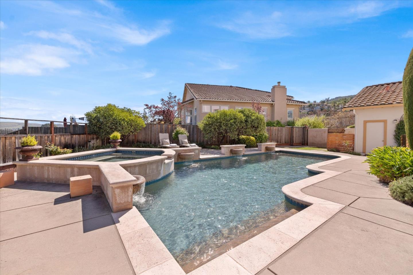 Detail Gallery Image 29 of 43 For 1136 Eagle Cliff Ct, San Jose,  CA 95120 - 4 Beds | 3/1 Baths