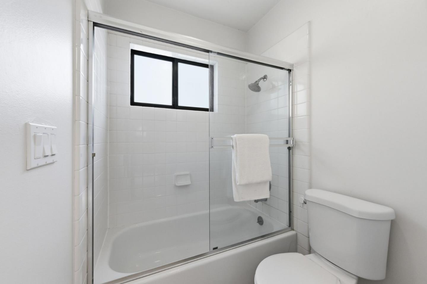 Detail Gallery Image 12 of 35 For 4250 El Camino Real #A305,  Palo Alto,  CA 94306 - 2 Beds | 2 Baths