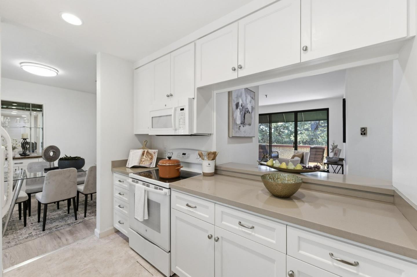 Detail Gallery Image 5 of 35 For 4250 El Camino Real #A305,  Palo Alto,  CA 94306 - 2 Beds | 2 Baths