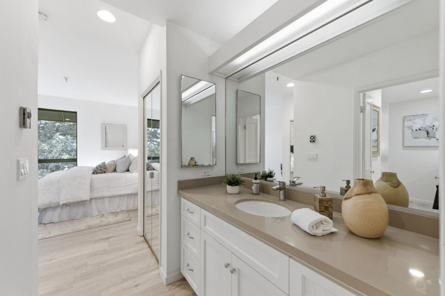 Detail Gallery Image 7 of 35 For 4250 El Camino Real #A305,  Palo Alto,  CA 94306 - 2 Beds | 2 Baths