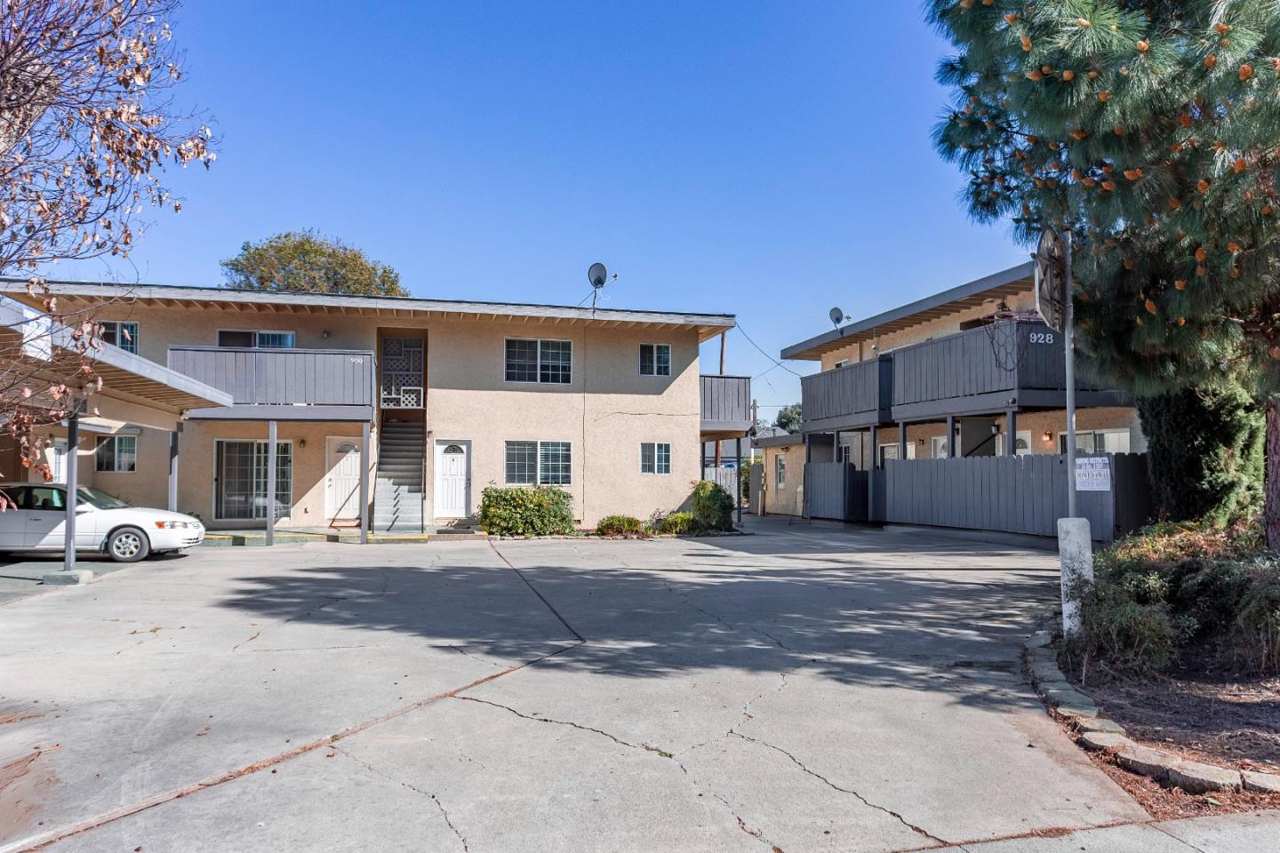 Detail Gallery Image 2 of 25 For 928 Ravenscourt Ave, Campbell,  CA 95008 - – Beds | – Baths