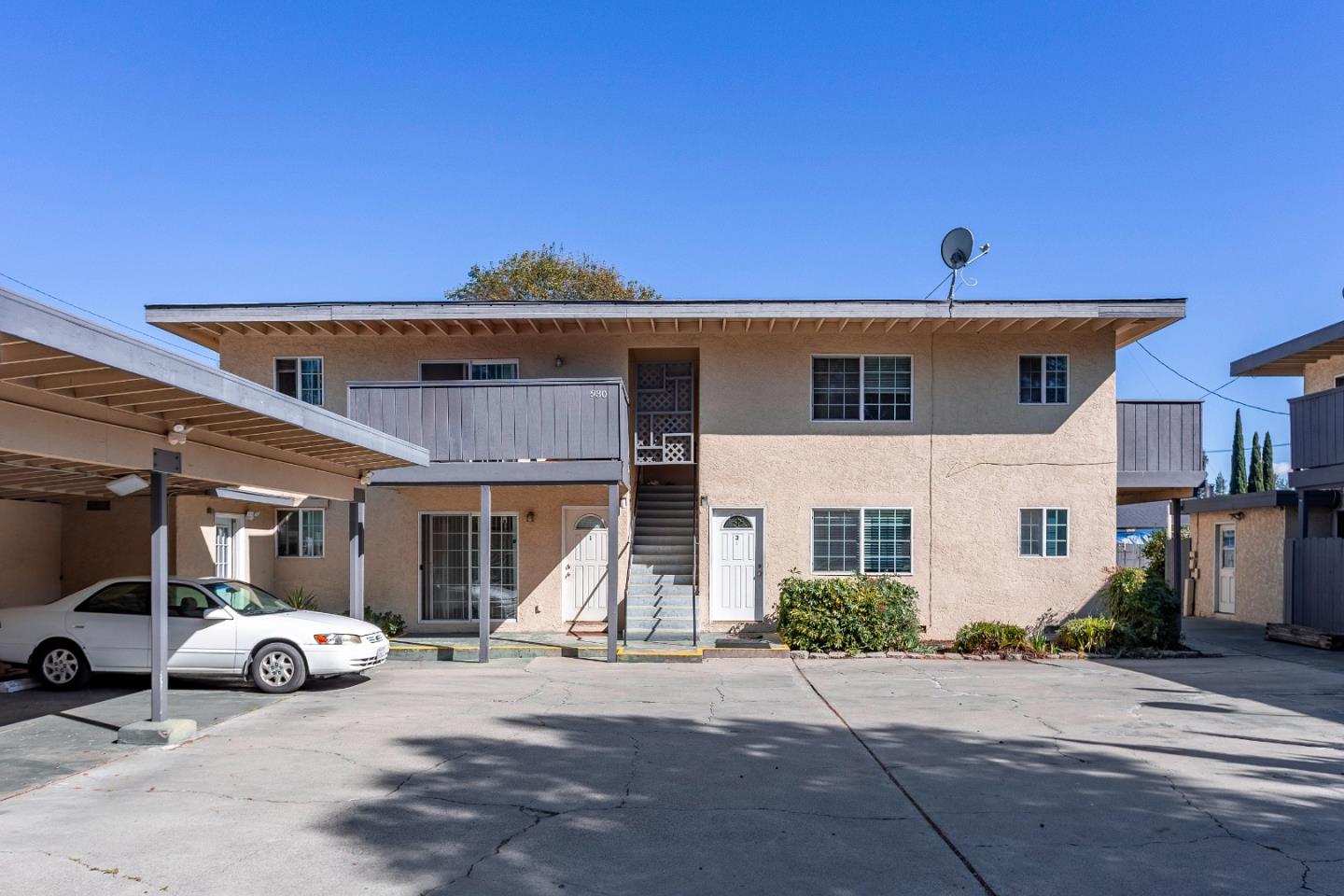 Detail Gallery Image 3 of 25 For 928 Ravenscourt Ave, Campbell,  CA 95008 - – Beds | – Baths