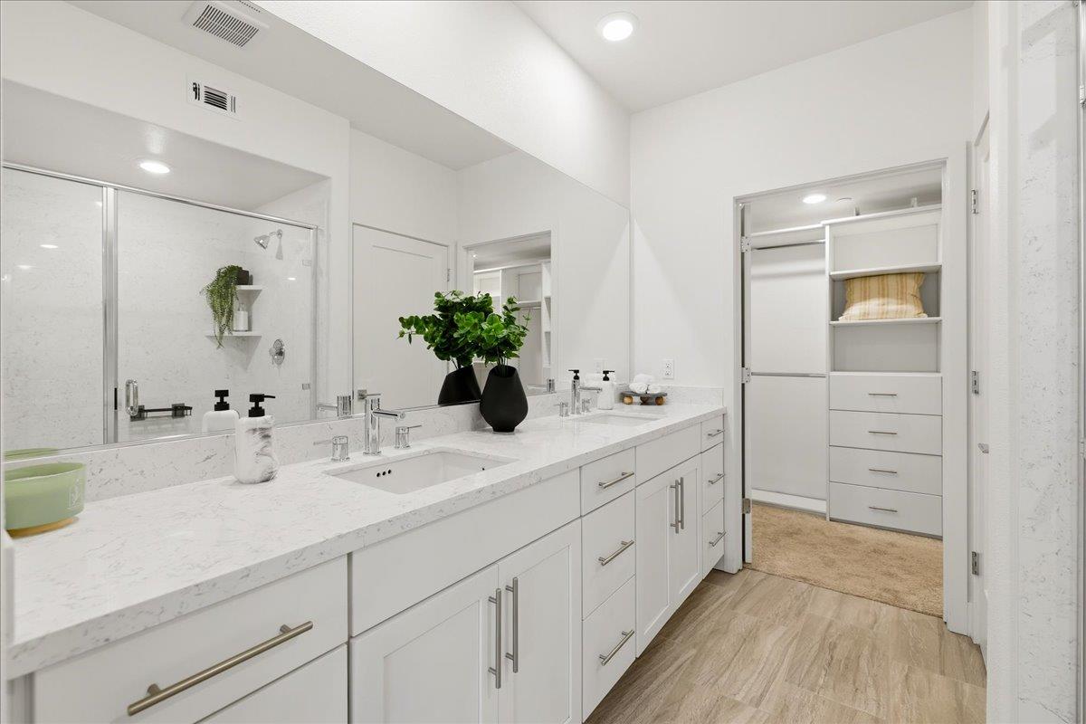 Detail Gallery Image 21 of 52 For 370 Riesling Ave #20,  Milpitas,  CA 95035 - 3 Beds | 2/1 Baths