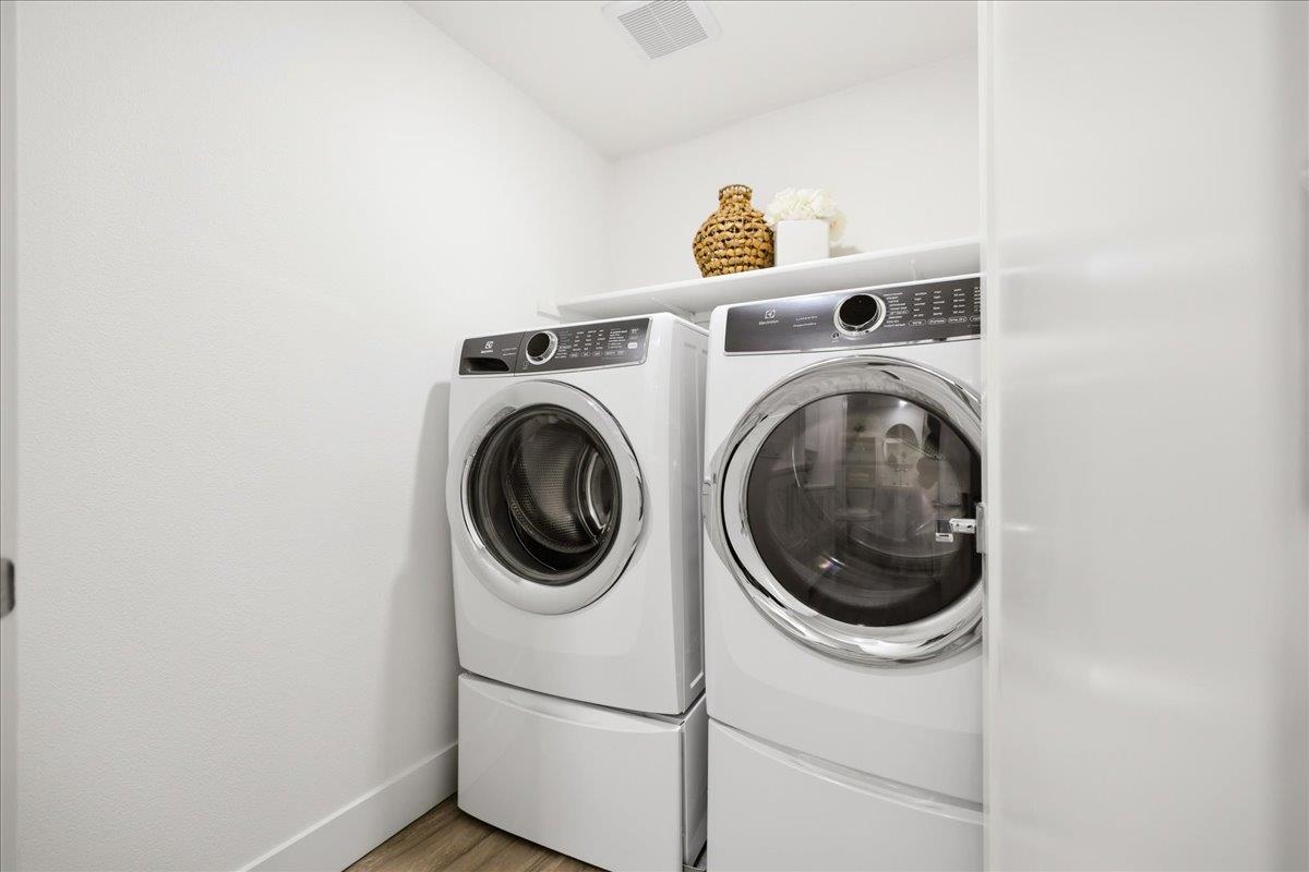 Detail Gallery Image 33 of 52 For 370 Riesling Ave #20,  Milpitas,  CA 95035 - 3 Beds | 2/1 Baths