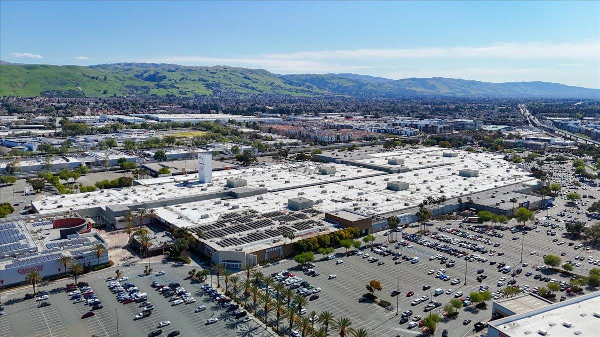 Detail Gallery Image 47 of 52 For 370 Riesling Ave #20,  Milpitas,  CA 95035 - 3 Beds | 2/1 Baths