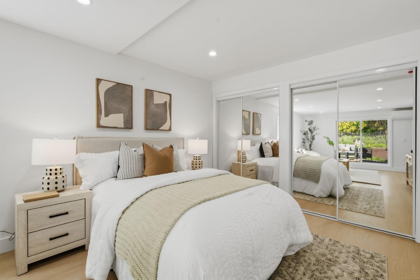 Detail Gallery Image 35 of 77 For 249 Gateway Dr, Pacifica,  CA 94044 - 5 Beds | 3 Baths