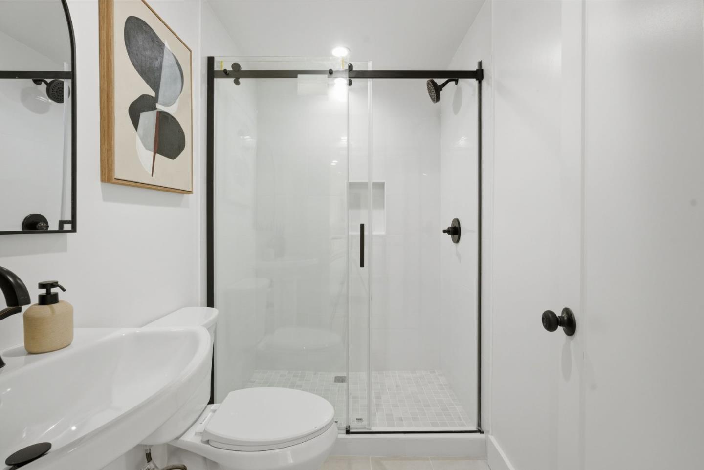 Detail Gallery Image 42 of 77 For 249 Gateway Dr, Pacifica,  CA 94044 - 5 Beds | 3 Baths