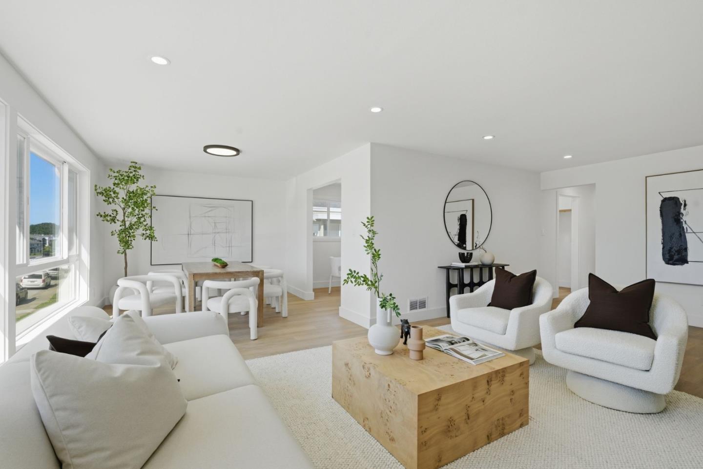 Detail Gallery Image 5 of 77 For 249 Gateway Dr, Pacifica,  CA 94044 - 5 Beds | 3 Baths