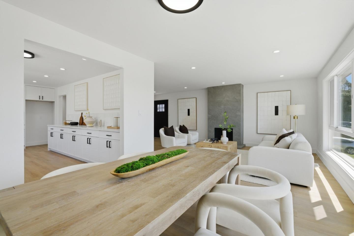 Detail Gallery Image 6 of 77 For 249 Gateway Dr, Pacifica,  CA 94044 - 5 Beds | 3 Baths