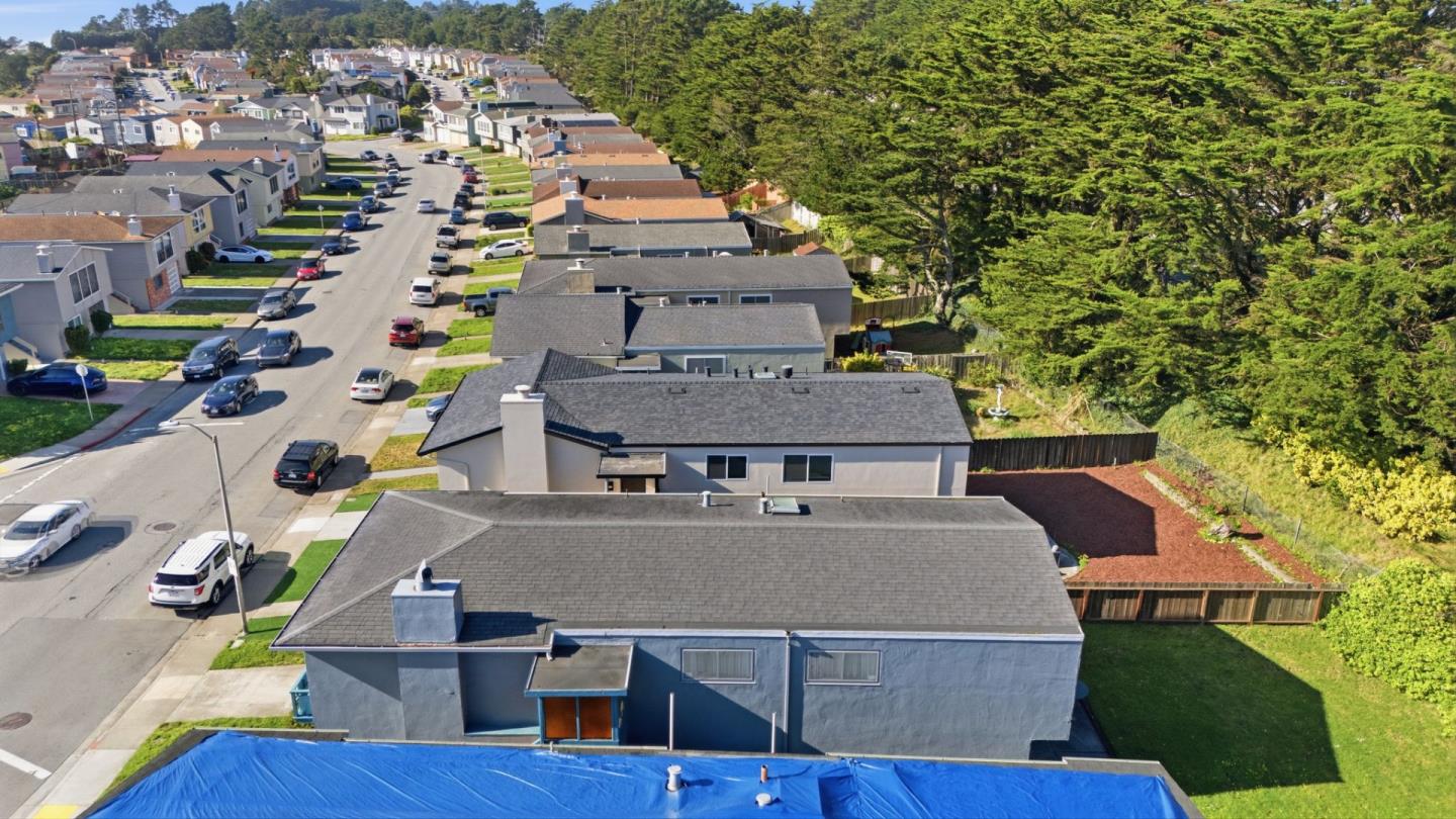 Detail Gallery Image 65 of 77 For 249 Gateway Dr, Pacifica,  CA 94044 - 5 Beds | 3 Baths