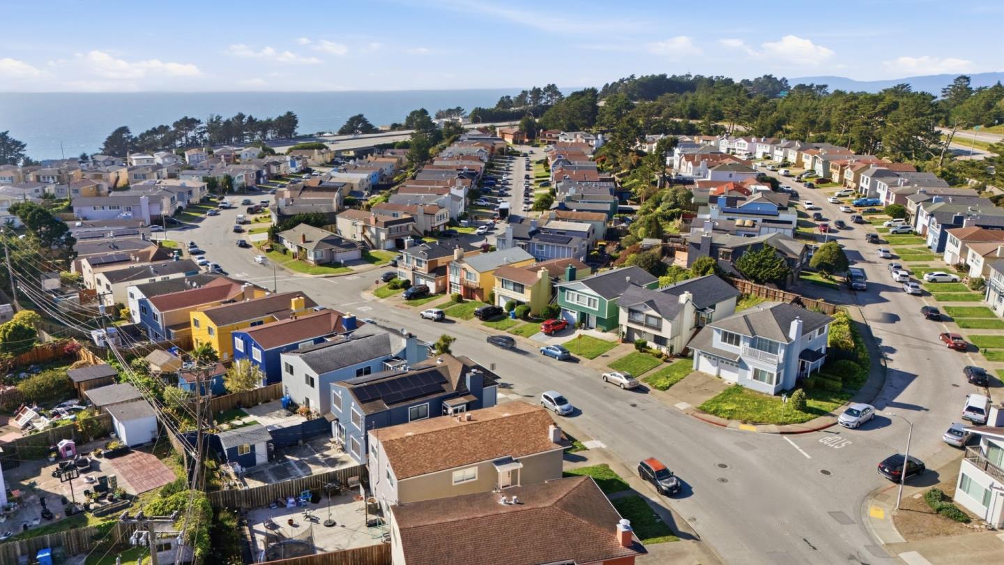 Detail Gallery Image 71 of 77 For 249 Gateway Dr, Pacifica,  CA 94044 - 5 Beds | 3 Baths