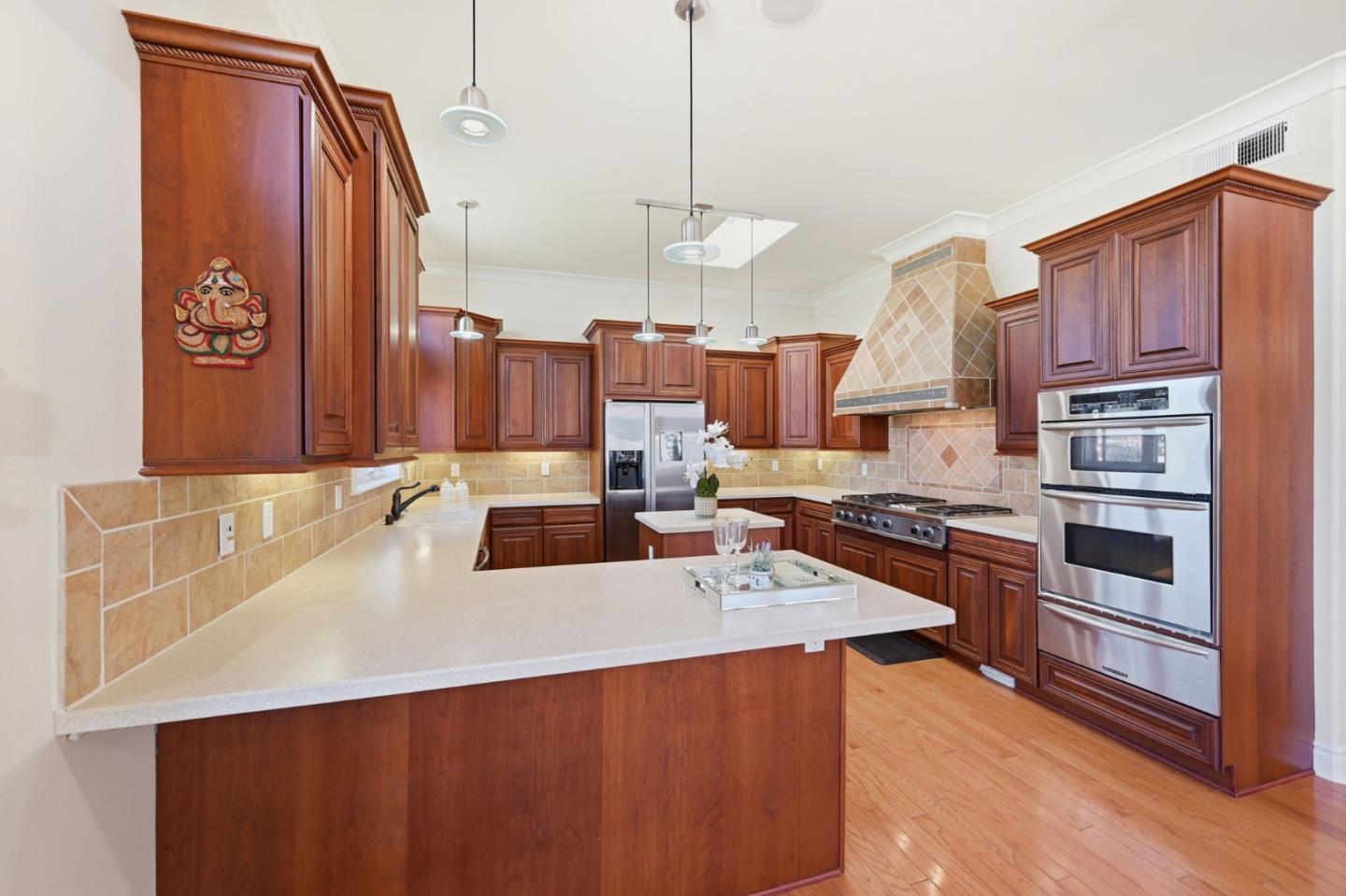 Detail Gallery Image 14 of 88 For 1207 Danmann Ave, Pacifica,  CA 94044 - 4 Beds | 4 Baths