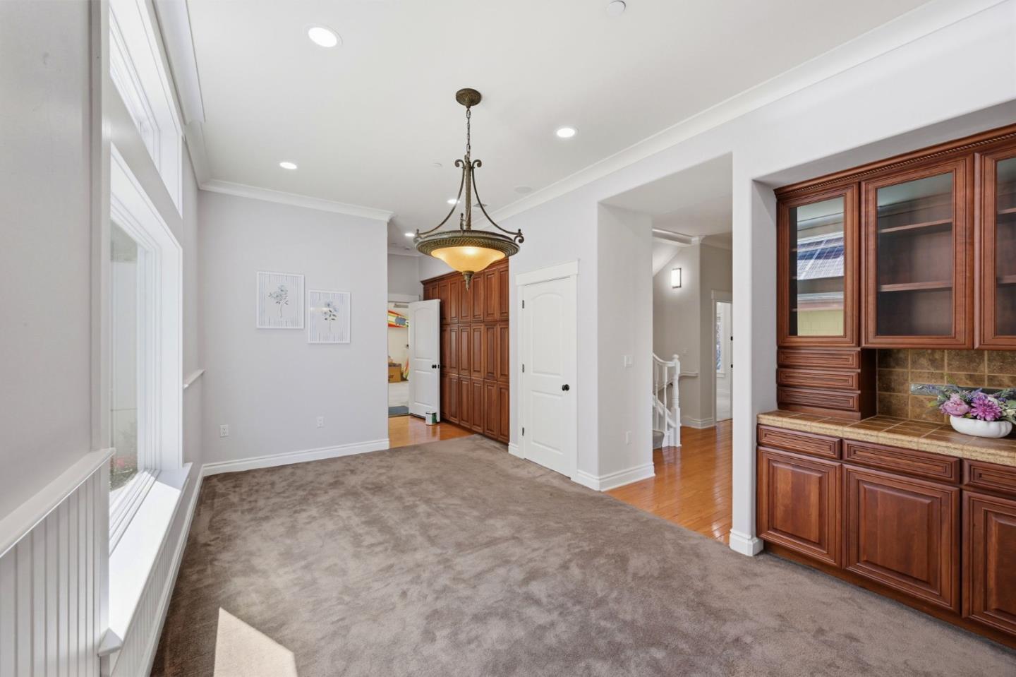 Detail Gallery Image 17 of 88 For 1207 Danmann Ave, Pacifica,  CA 94044 - 4 Beds | 4 Baths