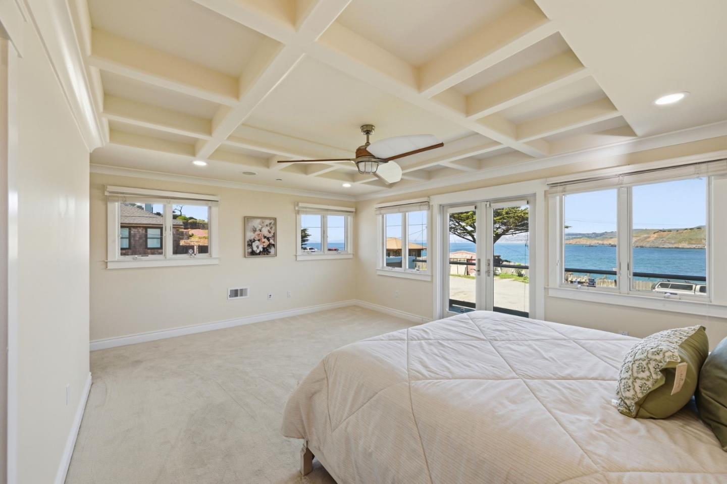 Detail Gallery Image 30 of 88 For 1207 Danmann Ave, Pacifica,  CA 94044 - 4 Beds | 4 Baths