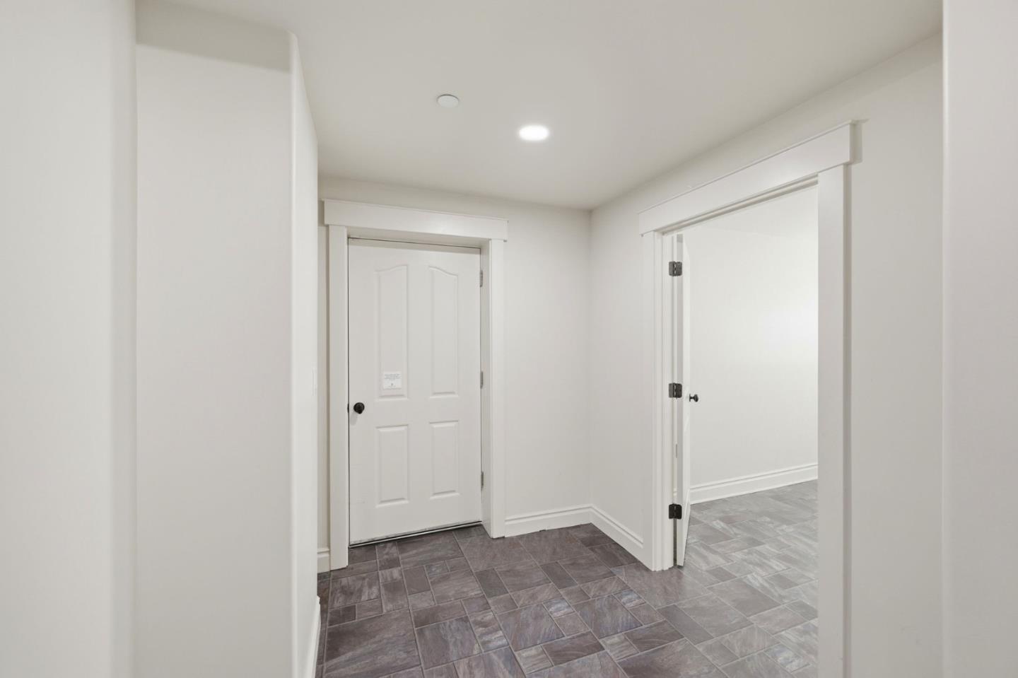 Detail Gallery Image 35 of 88 For 1207 Danmann Ave, Pacifica,  CA 94044 - 4 Beds | 4 Baths