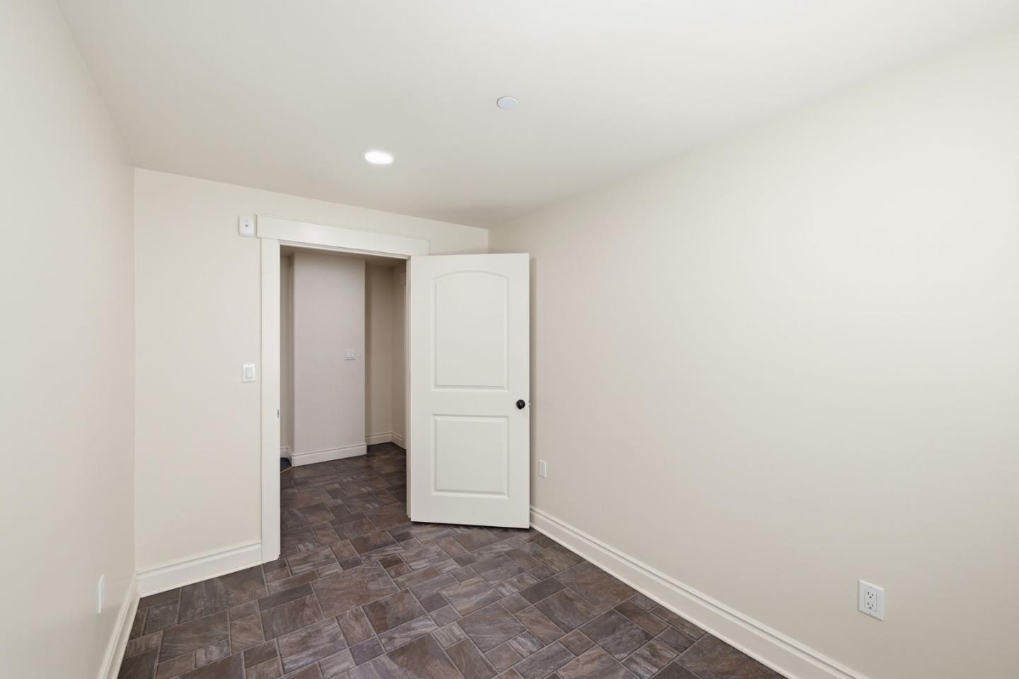 Detail Gallery Image 36 of 88 For 1207 Danmann Ave, Pacifica,  CA 94044 - 4 Beds | 4 Baths