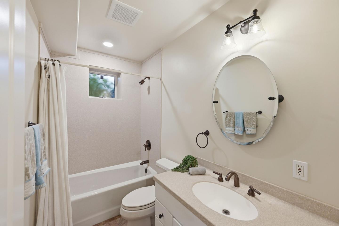 Detail Gallery Image 44 of 88 For 1207 Danmann Ave, Pacifica,  CA 94044 - 4 Beds | 4 Baths