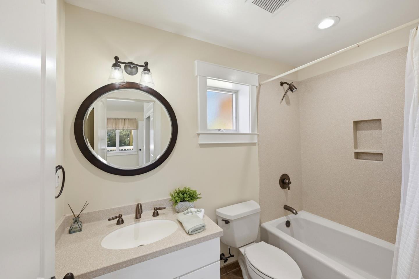 Detail Gallery Image 45 of 88 For 1207 Danmann Ave, Pacifica,  CA 94044 - 4 Beds | 4 Baths