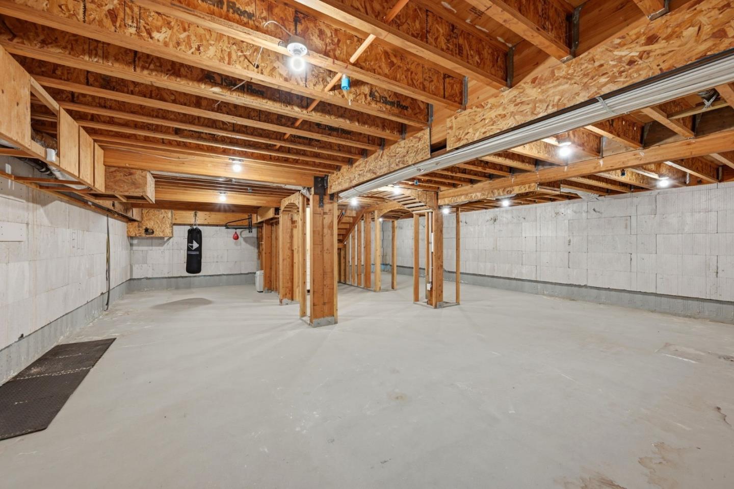 Detail Gallery Image 51 of 88 For 1207 Danmann Ave, Pacifica,  CA 94044 - 4 Beds | 4 Baths