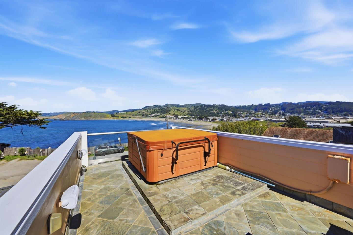 Detail Gallery Image 57 of 88 For 1207 Danmann Ave, Pacifica,  CA 94044 - 4 Beds | 4 Baths