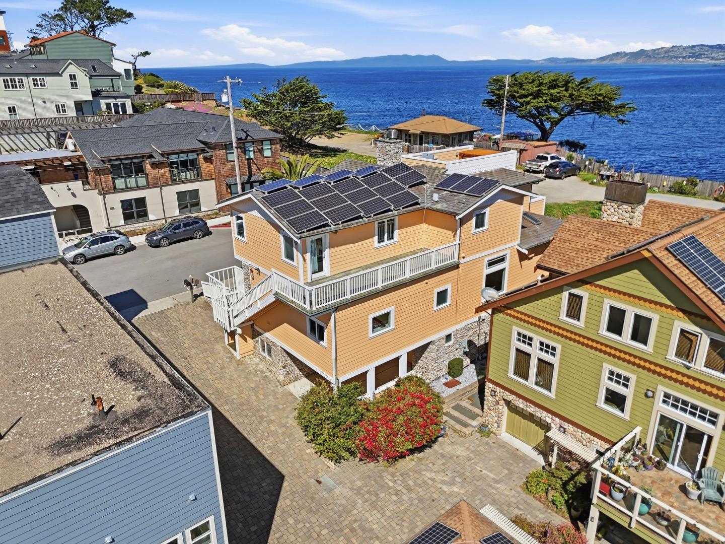 Detail Gallery Image 69 of 88 For 1207 Danmann Ave, Pacifica,  CA 94044 - 4 Beds | 4 Baths