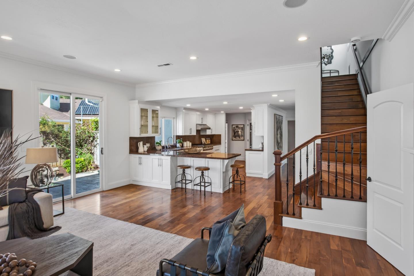 Detail Gallery Image 13 of 37 For 1340 Miravalle Ave, Los Altos,  CA 94024 - 4 Beds | 3/1 Baths