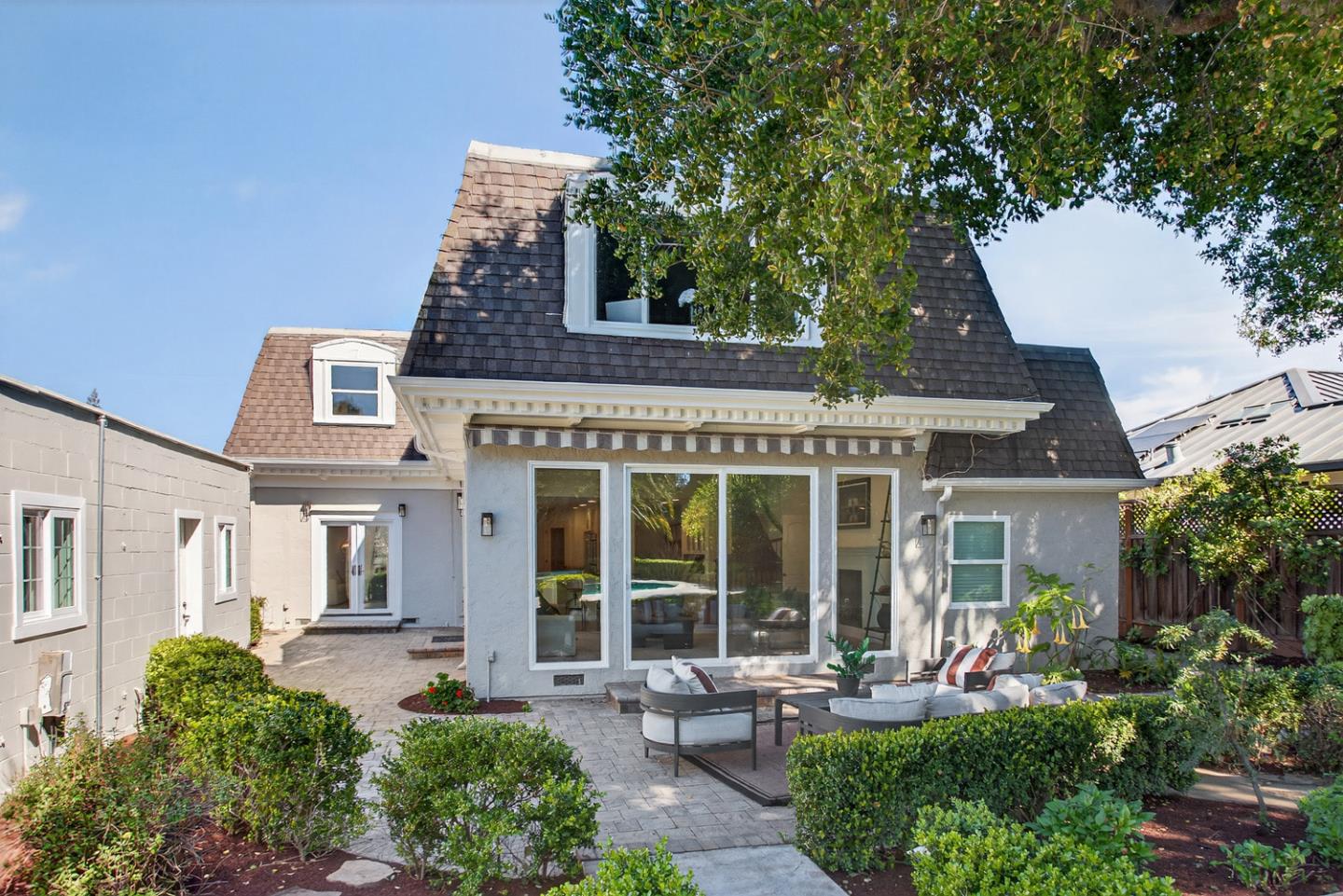 Detail Gallery Image 29 of 37 For 1340 Miravalle Ave, Los Altos,  CA 94024 - 4 Beds | 3/1 Baths