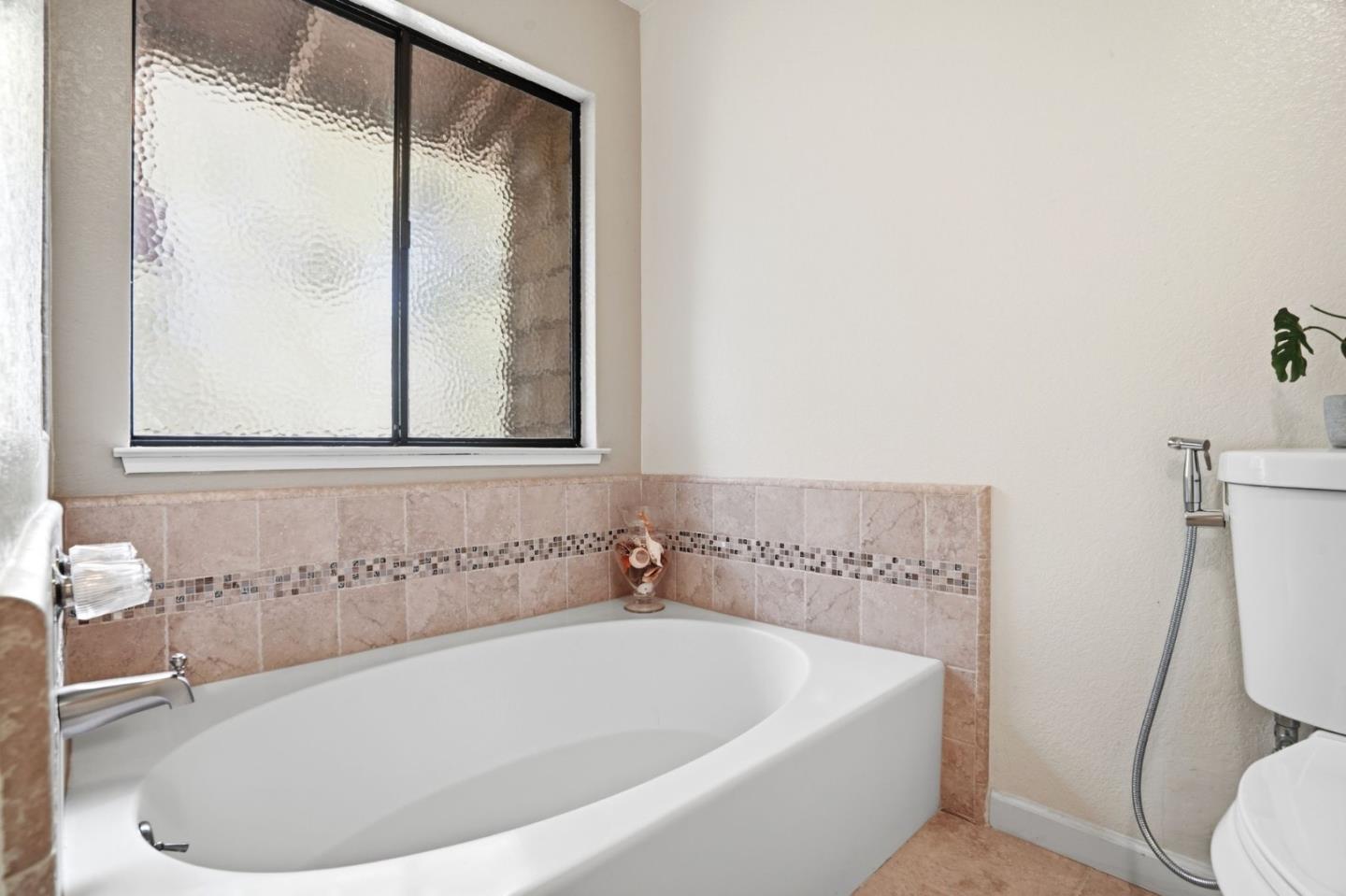 Detail Gallery Image 27 of 44 For 43524 Ocaso Corte St, Fremont,  CA 94539 - 2 Beds | 2/1 Baths